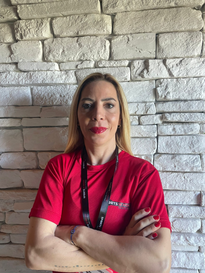 HÜLYA JULIA SIRP